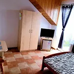 Goscinne Martynka Białogóra