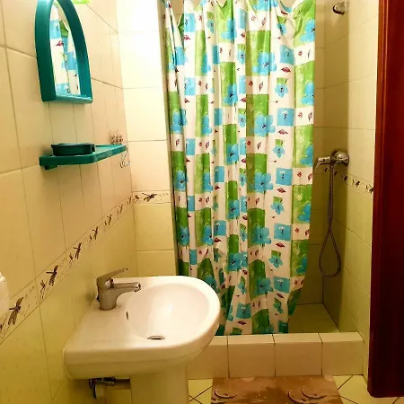 Quarto em Acomodações Particulares Goscinne Martynka *